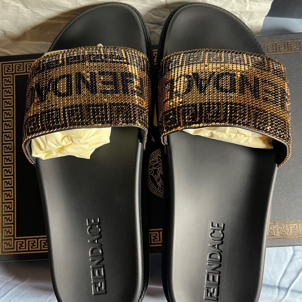 NIB $1550 Fendace Fendi&Versace Metal Mesh Sandals Black 12US/45 Euro IT 8X8324